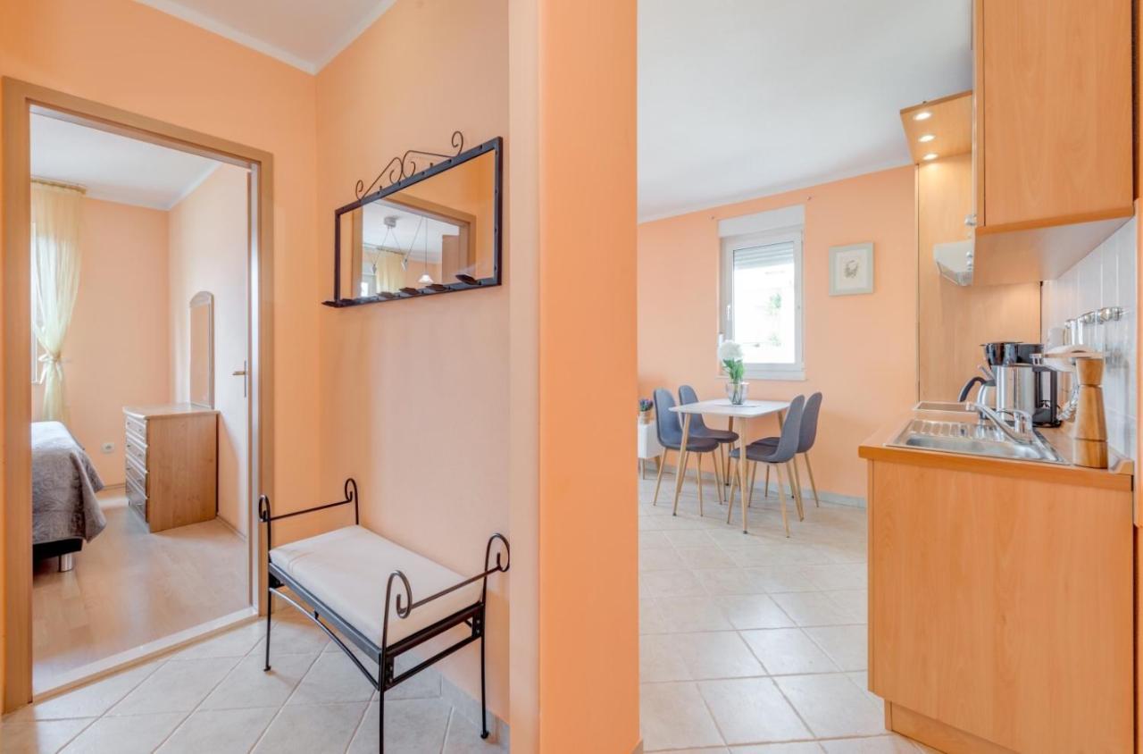 The Best Old Town View Apartment, 5 Min Walk, Parking Trogir Ngoại thất bức ảnh
