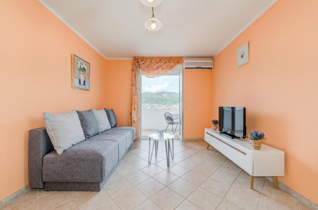 The Best Old Town View Apartment, 5 Min Walk, Parking Trogir Ngoại thất bức ảnh
